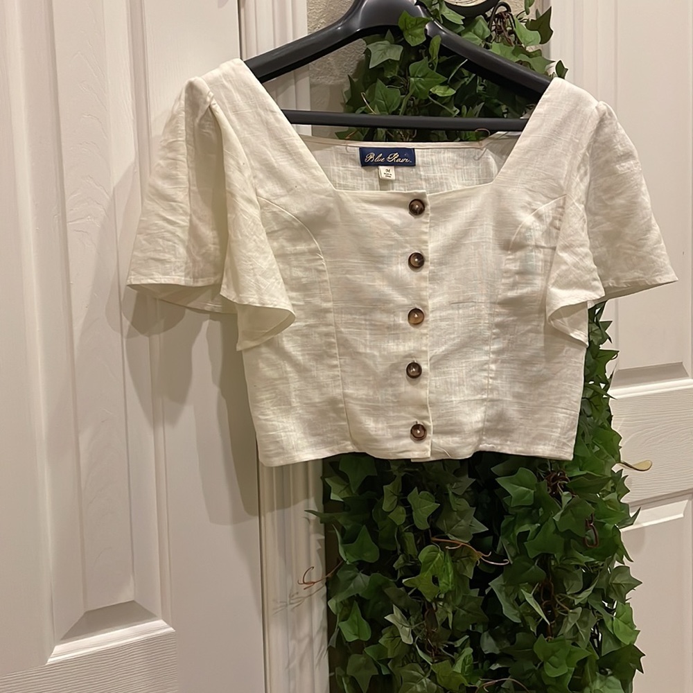 White Francesca’s Blouse